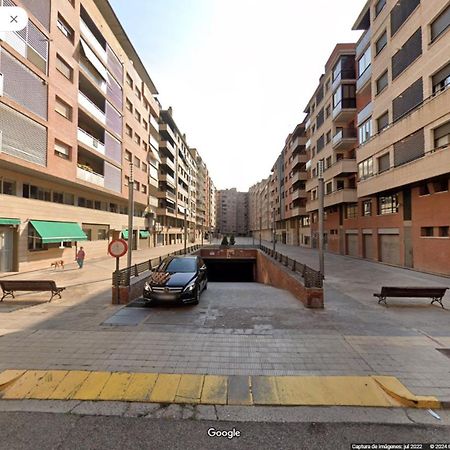 Apartamentos "Casa Mele" 2, Parking Privado Opcional Lerida Buitenkant foto