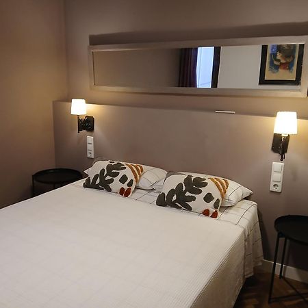 Apartamentos "Casa Mele" 2, Parking Privado Opcional Lerida Buitenkant foto