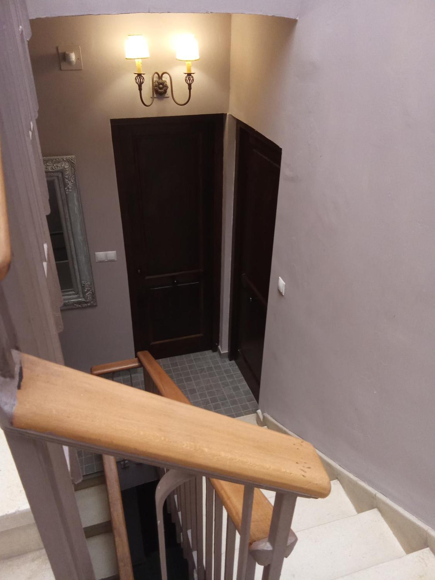 Apartamentos "Casa Mele" 2, Parking Privado Opcional Lerida Buitenkant foto