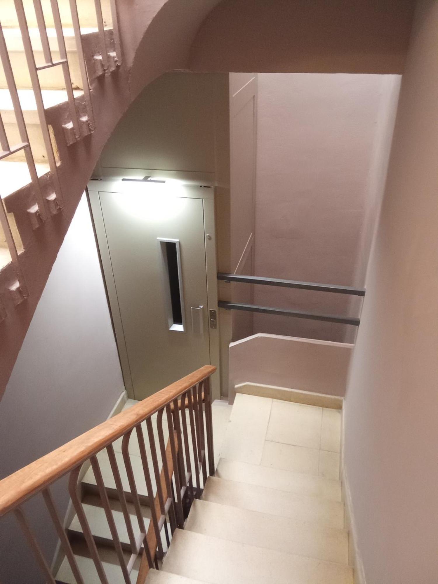 Apartamentos "Casa Mele" 2, Parking Privado Opcional Lerida Buitenkant foto