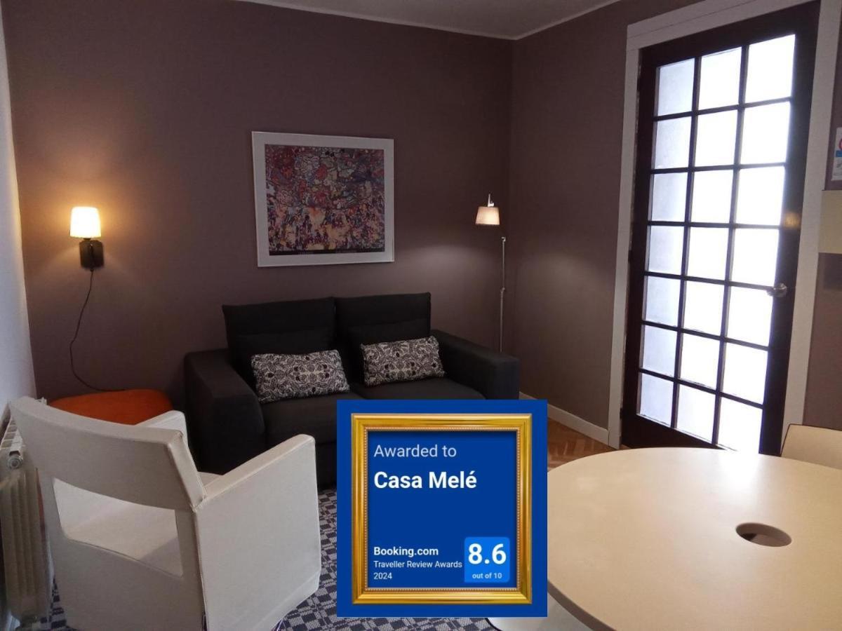 Apartamentos "Casa Mele" 2, Parking Privado Opcional Lerida Buitenkant foto